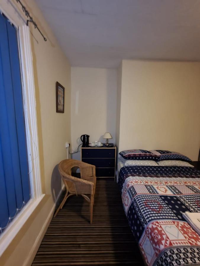 Mchalls (adults Only) 4* Блэкпул