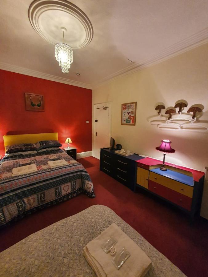 Mchalls 4*